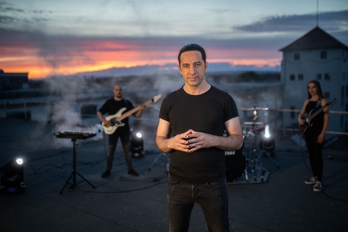 Bülent Ceylan & Band Ich liebe Menschen Live Rausgegangen Berlin